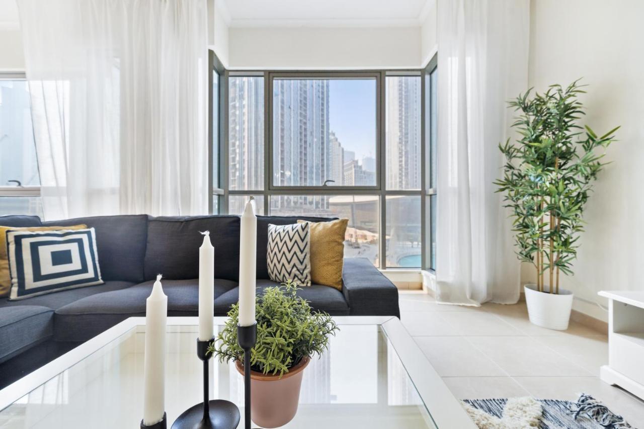 Stylish Apartment With Partial Burj Khalifa View Dubái Exterior foto
